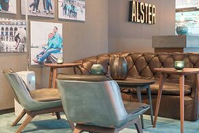 Motel One Hamburg - Alster