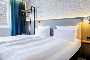 Motel One Hamburg-Alster