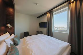 Motel One Hamburg - Alster