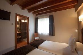 Atxurra Hotel-Apartamento Rural