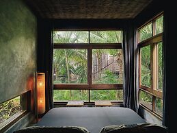 BE Destination Tulum