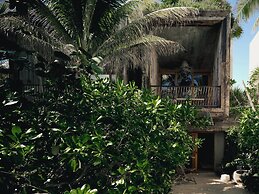 BE Destination Tulum