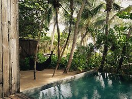 BE Destination Tulum