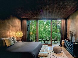 BE Destination Tulum
