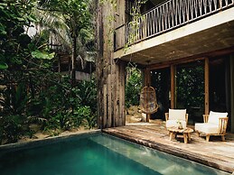 BE Destination Tulum