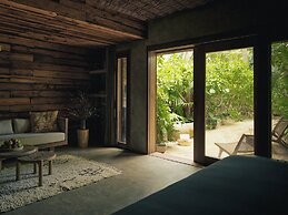 BE Destination Tulum