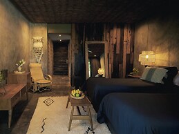 BE Destination Tulum