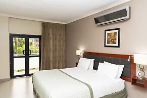 Hawthorn Suites By Wyndham Abuja
