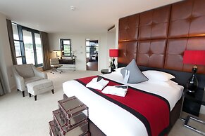 Brooklands Hotel