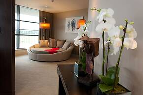 Brooklands Hotel