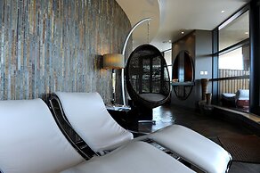Brooklands Hotel