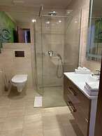 Golden Ball Club Hotel & Fitness