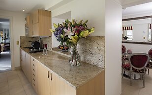 Majestic Hotel - SPA Champs Elysées