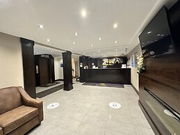 Days Inn & Suites by Wyndham North Bay Downtown