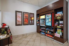 Coast Weyburn Hotel