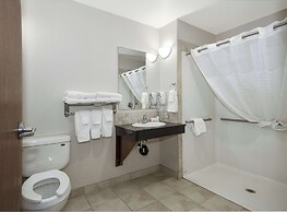 Coast Weyburn Hotel