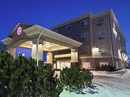 Coast Weyburn Hotel