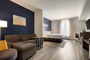 La Quinta Inn & Suites by Wyndham Montgomery
