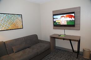 La Quinta Inn & Suites by Wyndham Montgomery