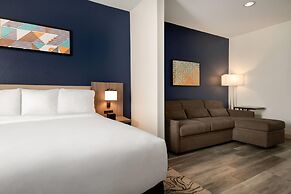 La Quinta Inn & Suites by Wyndham Montgomery