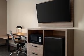 La Quinta Inn & Suites by Wyndham Montgomery