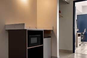 La Quinta Inn & Suites by Wyndham Montgomery