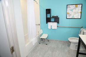 La Quinta Inn & Suites by Wyndham Montgomery