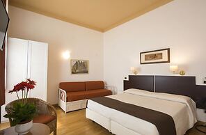 Piazza Paradiso Accomodation