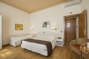 Piazza Paradiso Accomodation