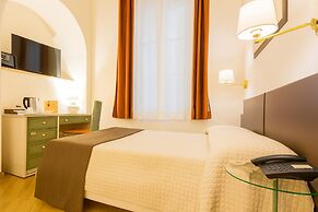 Piazza Paradiso Accomodation