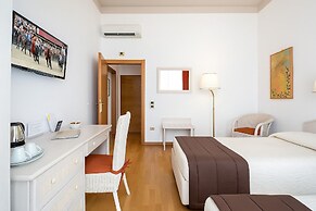Piazza Paradiso Accomodation