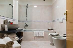 Piazza Paradiso Accomodation