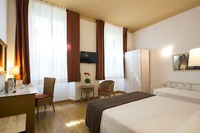 Piazza Paradiso Accomodation