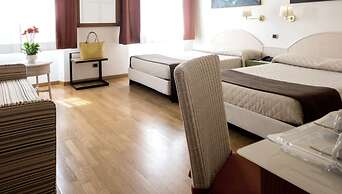 Piazza Paradiso Accomodation