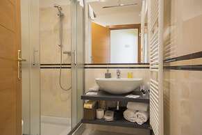 Piazza Paradiso Accomodation