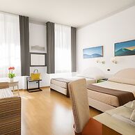 Piazza Paradiso Accomodation