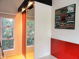 Bushwillow Collection