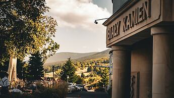 Hotel & Medi-SPA Bialy Kamien