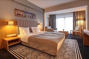 Hotel & Medi-SPA Bialy Kamien
