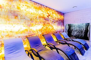 Hotel & Medi-SPA Bialy Kamien