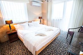Hotel & Medi-SPA Bialy Kamien