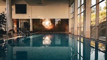 Hotel & Medi-SPA Bialy Kamien