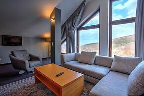 Hotel & Medi-SPA Bialy Kamien