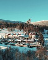 Hotel & Medi-SPA Bialy Kamien