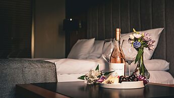 Hotel & Medi-SPA Bialy Kamien