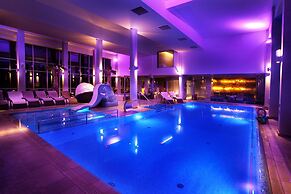 Hotel & Medi-SPA Bialy Kamien