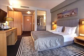 Hotel & Medi-SPA Bialy Kamien