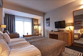 Hotel & Medi-SPA Bialy Kamien