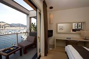 MarinaPlace Resort & Spa