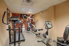 Bearskin Lodge on the River